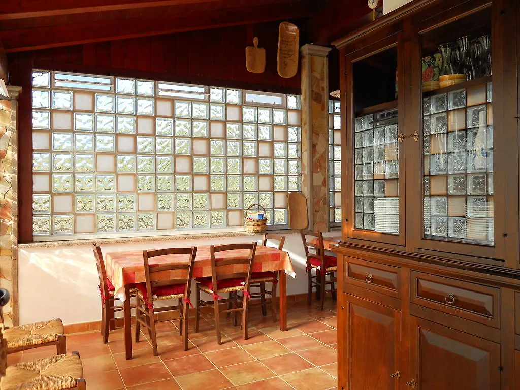 Agriturismo Monte Majore Siliqua ファームステイ